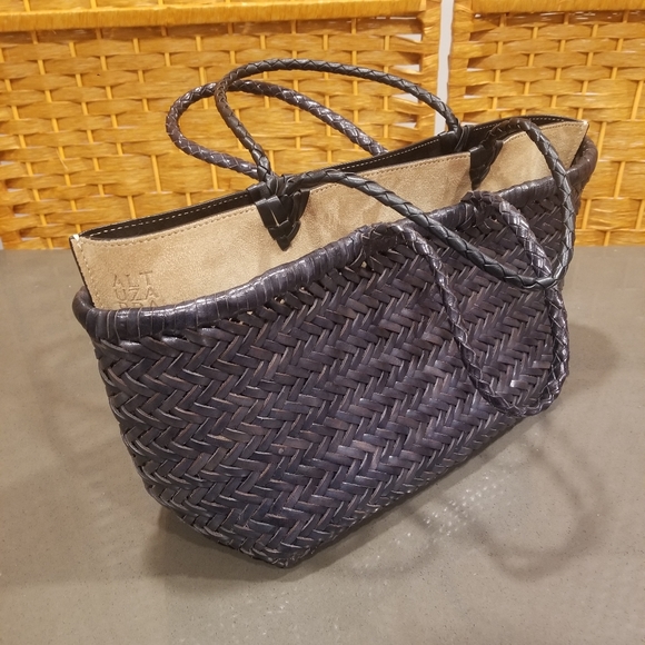 ALTUZARRA SUEDE BUCKET BAG - Picture 9 of 10